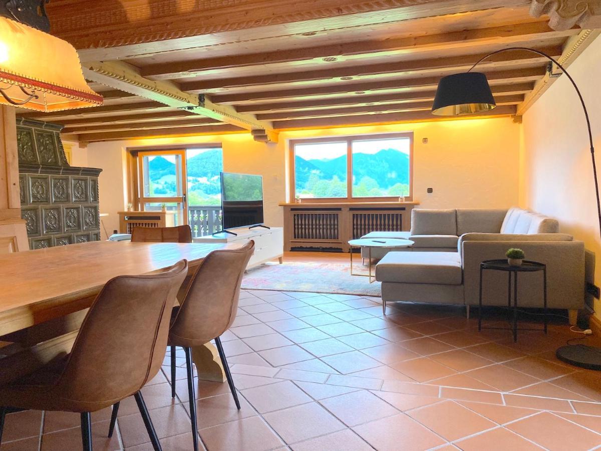 Grosszuegige Ferienwohnung Am Tegernsee Mit Suedbalkon Und Wallbergblick Бад Виезее Екстериор снимка